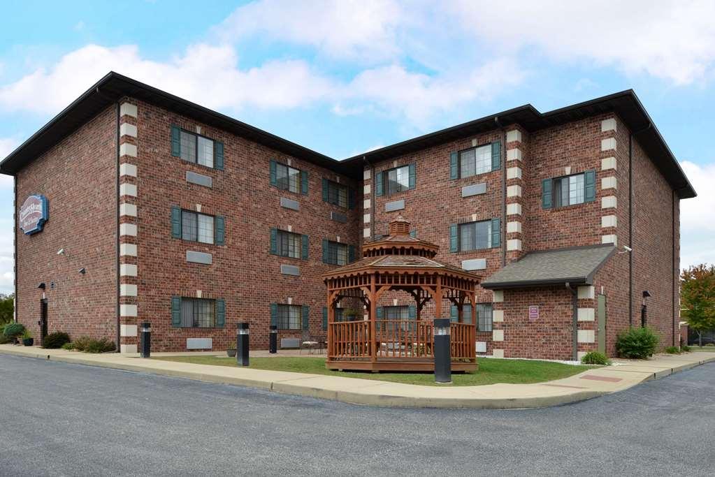 Country Hearth Inn & Suites Edwardsville Kültér fotó