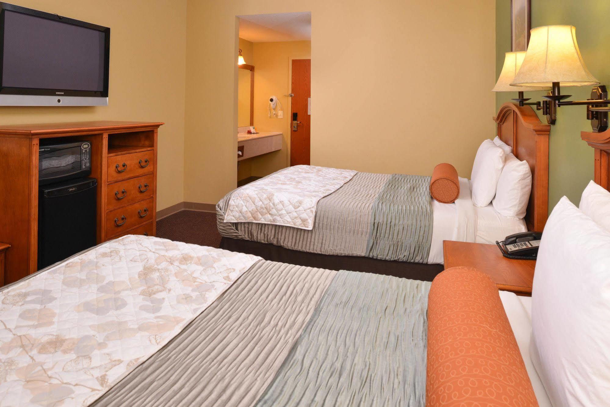 Country Hearth Inn & Suites Edwardsville Kültér fotó